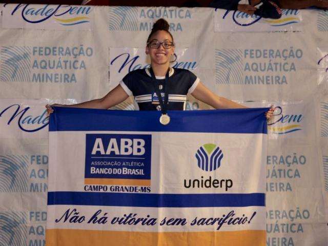 Atleta da Capital conquista ouro em campeonato de nata&ccedil;&atilde;o em BH