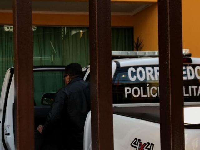 PM preso por posse irregular de arma &eacute; liberado pela justi&ccedil;a