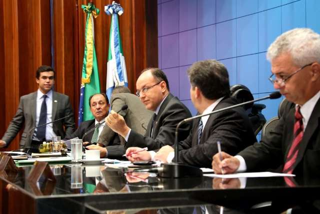 Deputados come&ccedil;am a votar residencial exclusivo a policiais e bombeiros