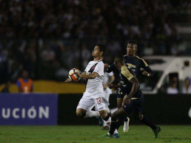 Vasco faz 1 a 0 sobre o LDU, mas acaba eliminada da Sul-Americana 