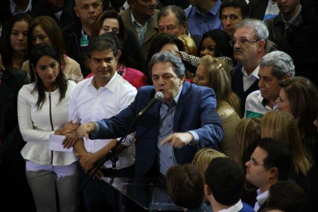 Lideran&ccedil;as apostam em uni&atilde;o e curr&iacute;culo administrativo do PMDB