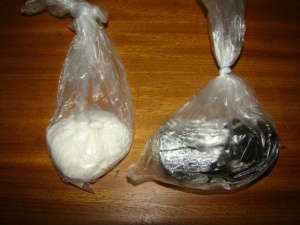  Mulher &eacute; presa tentando entrar com droga na vagina no Pres&iacute;dio em Dourados 