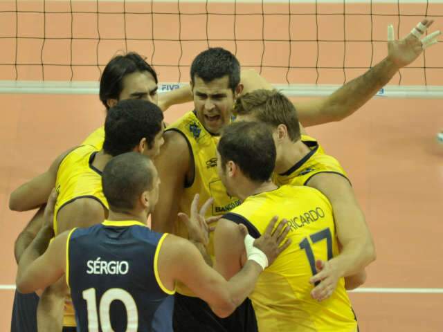  Brasil vira sobre o Canad&aacute; e vence por 3 sets a 1 na Liga Mundial de V&ocirc;lei
