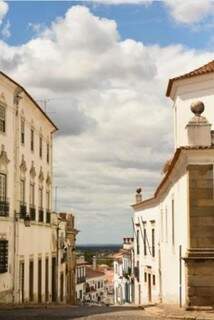 Montemor, as ruas de uma cidade histórica. (Foto: Larissa Pulchério)