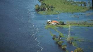 Na região de Ladário, rio Paraguai deve chegar a 5,5 metros (Foto: Carlos Padovani / Embrapa)