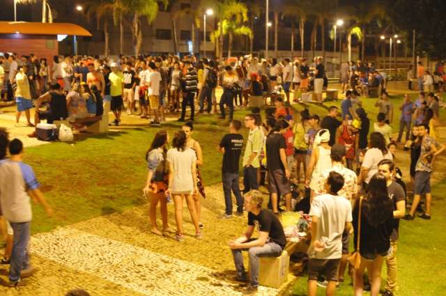 Bloco Sujo resgata despojamento dos antigos carnavais de rua na Capital