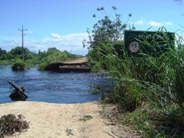  Apenas 50 km da Estrada Parque est&atilde;o liberados para o tr&acirc;nsito