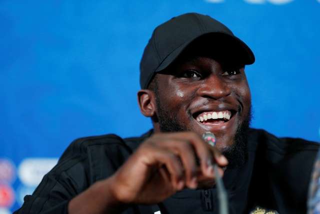 Lukaku fala portugu&ecirc;s, gosta do jeito brasileiro e tem Adriano como &iacute;dolo