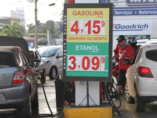Pre&ccedil;o do diesel segue caindo em MS e diferen&ccedil;a chega a R$ 0,64