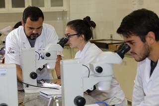 São mais de 40 laboratórios disponíveis para aulas e desenvolvimento de pesquisas