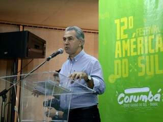 Governador sugere que Minist&eacute;rio P&uacute;blico investigue cartel em postos