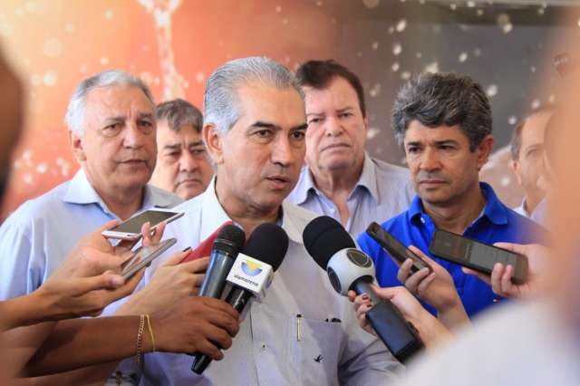 Governador diz que anuncia nome de novos secret&aacute;rios p&oacute;s Natal