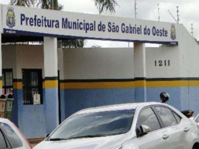 Concursos, est&aacute;gio e processos seletivos abertos somam mais de 120 vagas 