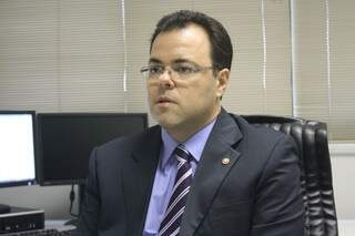 Promotor Alexandre Saldanha pode processar Bernal por improbidade (Foto: Marcos Ermínio)