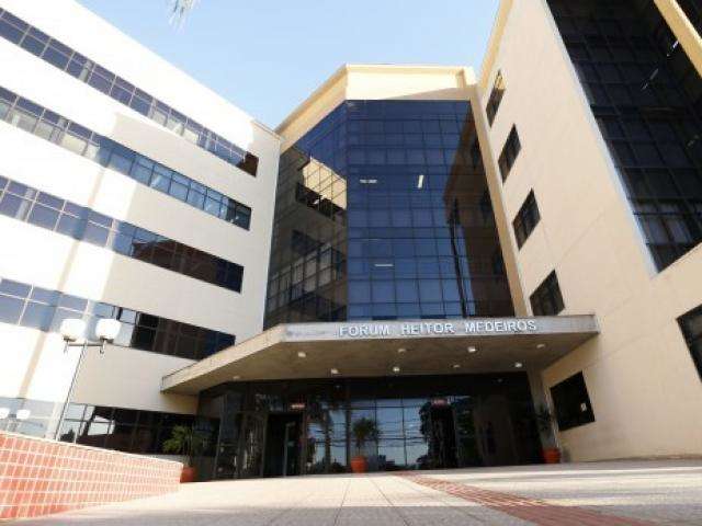 Concession&aacute;ria pagar&aacute; indeniza&ccedil;&atilde;o a consumidora por corte de &aacute;gua indevido