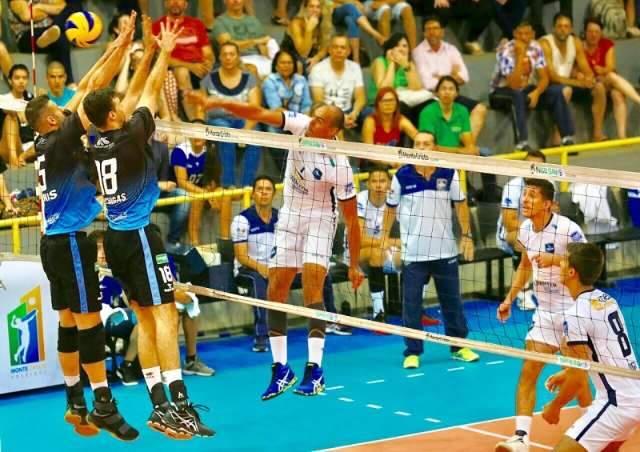 R&aacute;dio Clube/AVP perde em Goi&acirc;nia e demite o treinador Juliano Trindade