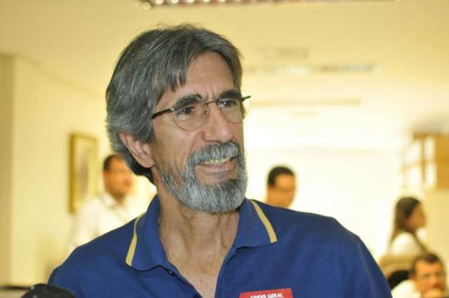 Candidato pela quarta vez, Su&eacute;l declara Corcel 85 e at&eacute; bicicleta 79