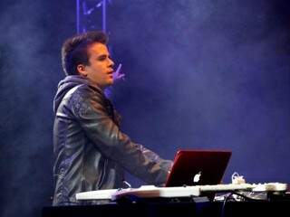 DJ PV é o principal representante brasileiro da musica eletrônica gospel.  (Foto: Facebook)
