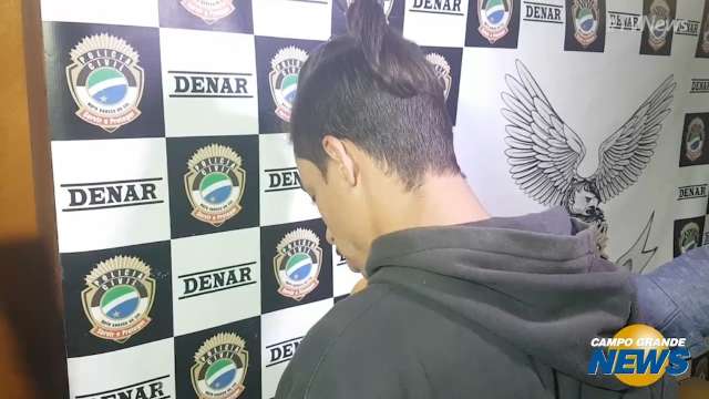 Preso com maconha, jovem admite que passou de usu&aacute;rio a vendedor