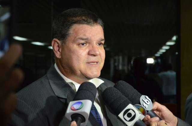Vereador diz que no retorno, Alcides Bernal vai adotar governo de coaliz&atilde;o