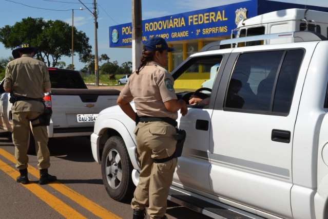 Durante feriad&atilde;o, PRF prendeu 45 por dirigir embriagados nas BRs