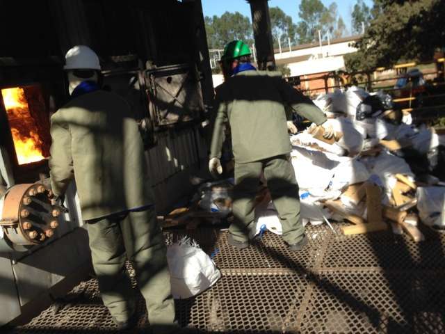 Pol&iacute;cia Federal incinera 6 toneladas de droga apreendidas em quatro meses