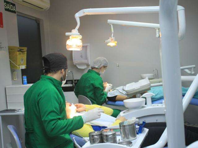 Servi&ccedil;os m&eacute;dico e odontol&oacute;gico puxam gera&ccedil;&atilde;o de empregos em MS