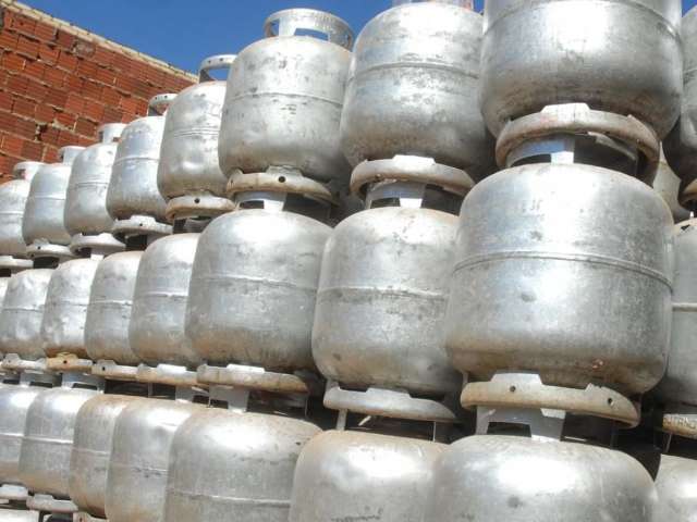 Governo avalia novas medidas para reduzir pre&ccedil;o do g&aacute;s de cozinha