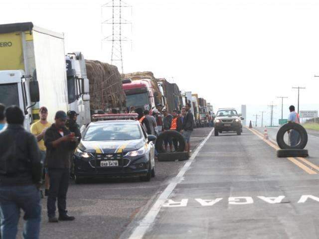 Greve dos caminhoneiros fez 29 prefeitos de MS decretarem emerg&ecirc;ncia