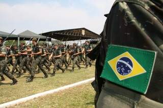 Tropa do Exército em evento no CMO (Comando Militar do Oeste) em Campo Grande (Foto: Marcos Ermínio/Arquivo)