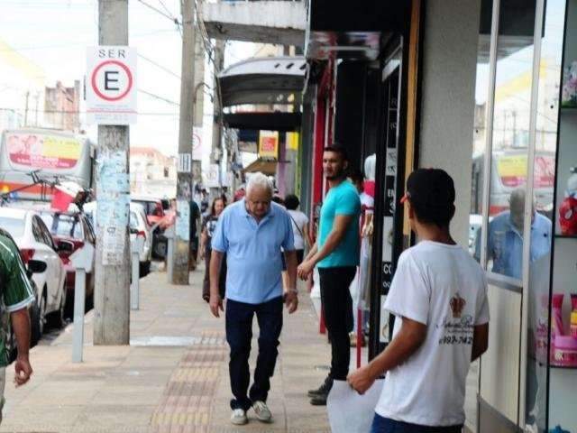 Em 30 dias, governo injetar&aacute; quase meio bilh&atilde;o de reais na economia da Capital