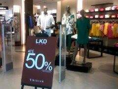 Shoppings e Centro prometem descontos de at&eacute; 70% em liquida&ccedil;&otilde;es