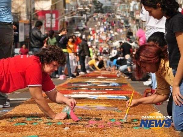 Celebra&ccedil;&atilde;o e prociss&atilde;o de Corpus Christi deve reunir 15 mil na Capital
