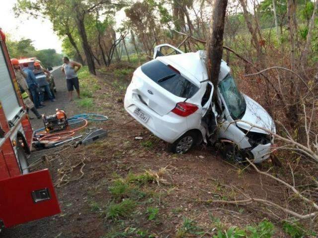 V&iacute;tima de acidente com duas mortes passa por exames na Santa Casa 