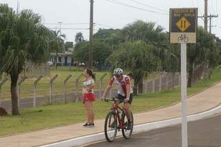 Apesar de reparos, não há previsão para aumento de ciclovias em Campo Grande (Foto: Marcos Ermínio)