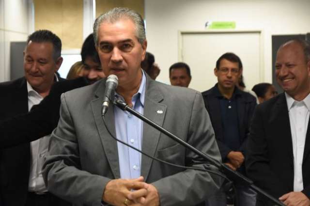 Governador participa de posse do MPE e de festividades em Terenos 
