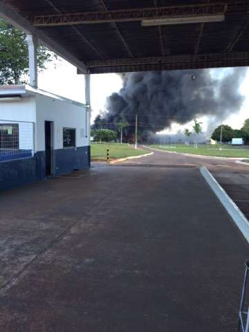 Curto-circuito pode ter causado inc&ecirc;ndio em frigor&iacute;fico, diz propriet&aacute;rio