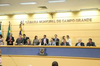 O prefeito Alcides Bernal (PP) em sua primeira visita à Câmara após seu retorno ao cargo, em 27 de agosto de 2015 (Foto: Fernando Antunes)