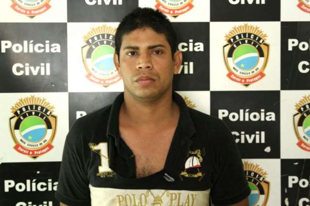 Rapaz &eacute; preso por abusar de mulher na frente da namorada no ponto de &ocirc;nibus