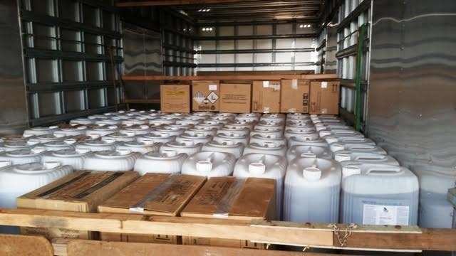 PMA apreende 8,3 mil litros de agrot&oacute;xicos e multa empresa em R$ 64,2 mil