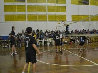 Voleibol é uma das modalidades presentes nos Jogos Abertos deste ano (Foto: PMCG/Divulgação)