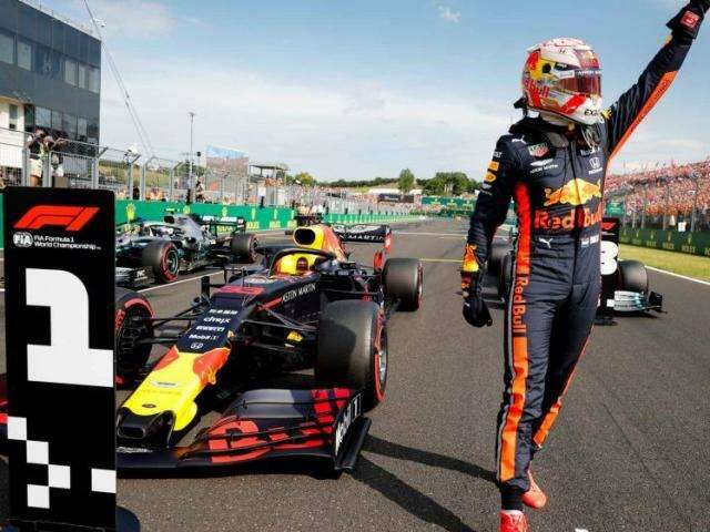 Com duas vit&oacute;rias na temporada, Max Verstappen conquista 1&ordf; pole position