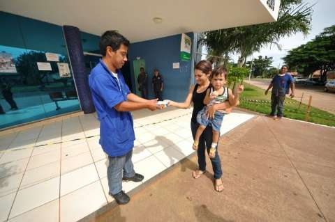 Sem saber de reforma, população procura atendimento na UPA da Vila Almeida  