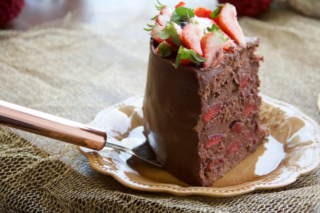 Inspiração bolo masculino! Mousse de brigadeiro meio amargo com