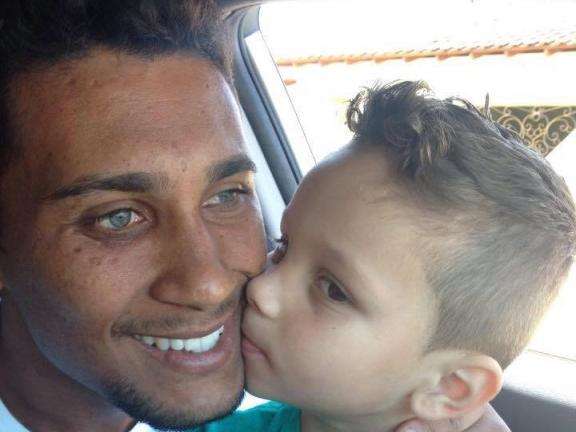 L&iacute;der do seu grupo, Comercial vai pegar o vice-l&iacute;der domingo no Moren&atilde;o
