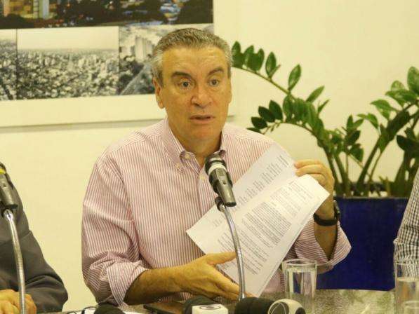 &quot;Vit&oacute;ria para MS&quot;, diz Corr&ecirc;a sobre bloqueio de R$ 115 milh&otilde;es da JBS