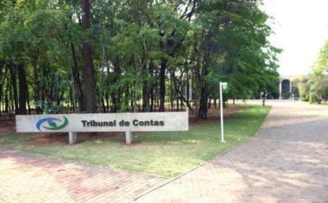 TCE amplia prazo para defesa da &Aacute;guas em processo que suspendeu contrato 