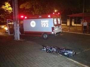 Travesti &eacute; agredida e apontada como suspeita de assassinato com 17 facadas