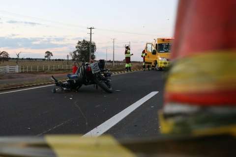 Motociclista morre em acidente com caminhonete na BR-163
