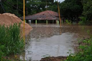 Após chuvas, Coxim fica debaixo d&#039;água (Fotos Hugo Crippa/Prefeitura)
